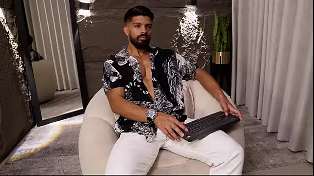 Snapshot of DannSaenz chatting on April 8, 2026, 1:22 pm DannSaenz online show from April 8, 2026, 1:22 pm