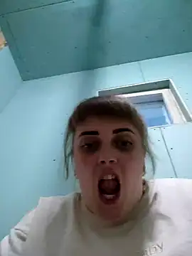 CoddessCrystal online show from March 12, 2025, 4:13 pm