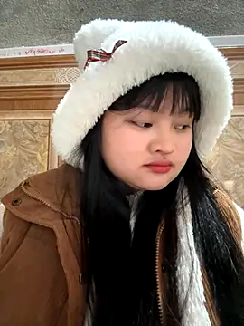 Anges893 online show from November 19, 2025, 3:06 am