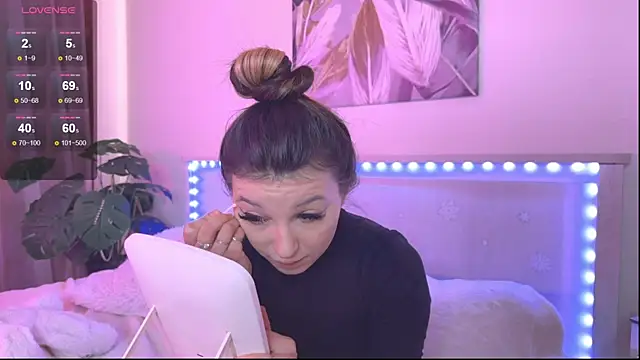 Veronica leal online show from March 26, 2026, 8:20 am