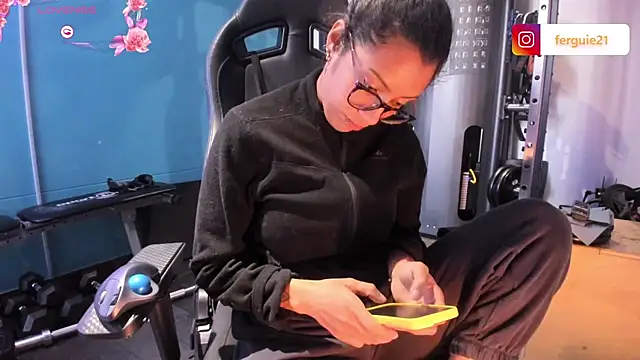 Snapshot of fergie21 chatting on January 17, 2025, 1:56 pm fergie21 online show from January 17, 2025, 1:56 pm