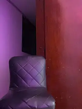 Lina10 online show from March 9, 2026, 10:58 pm