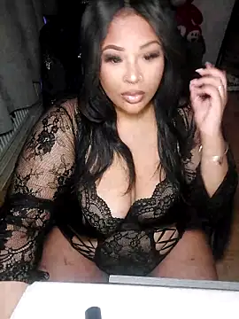 Snapshot of uniquechina69 chatting on October 5, 2025, 9:13 pm uniquechina69 online show from October 5, 2025, 9:13 pm