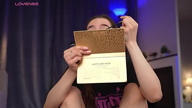 Amely Young online show from February 7, 2026, 2:15 am