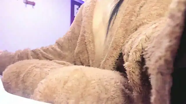 Snapshot of meribeth303av chatting on December 6, 2024, 11:03 pm meribeth303av online show from December 6, 2024, 11:03 pm