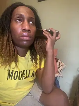 Moorella1 online show from April 12, 2026, 10:31 am