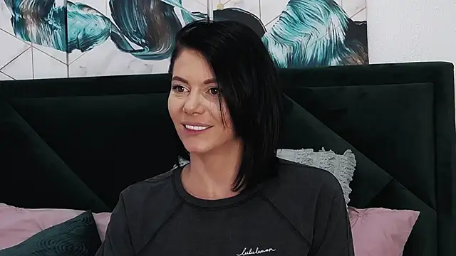 Snapshot of tanyagrey chatting on December 3, 2024, 8:49 am tanyagrey online show from December 3, 2024, 8:49 am