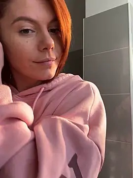 Snapshot of tanyagrey chatting on February 6, 2025, 7:45 am tanyagrey online show from February 6, 2025, 7:45 am