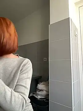 Snapshot of tanyagrey chatting on February 19, 2025, 7:17 am tanyagrey online show from February 19, 2025, 7:17 am