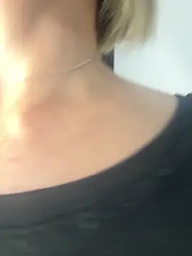 Snapshot of tanyagrey chatting on October 6, 2025, 6:55 am tanyagrey online show from October 6, 2025, 6:55 am