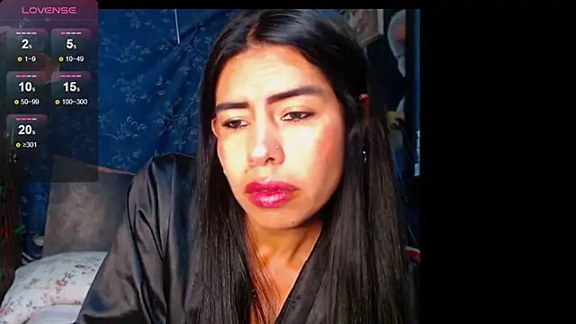 Alanagracia online show from September 18, 2025, 1:57 pm