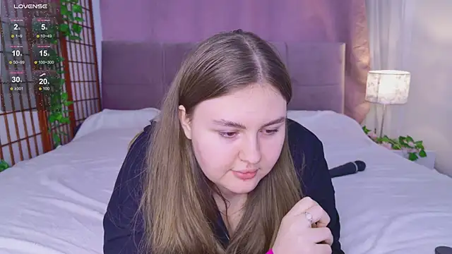 Snapshot of Mia__Peach chatting on March 1, 2025, 10:02 am Mia Peach online show from March 1, 2025, 10:02 am