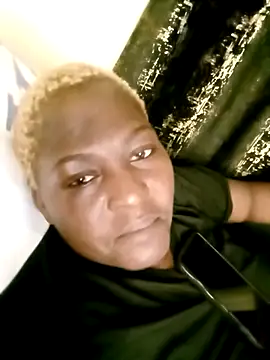 Snapshot of laviedavi chatting on March 30, 2026, 6:42 pm laviedavi online show from March 30, 2026, 6:42 pm