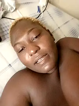 Snapshot of laviedavi chatting on April 8, 2026, 4:29 pm laviedavi online show from April 8, 2026, 4:29 pm