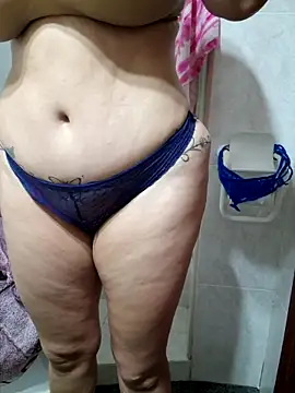 lamorbosa37 online show from March 6, 2026, 12:34 pm