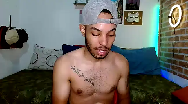 Snapshot of colinbrown chatting on March 17, 2025, 11:42 am colinbrown online show from March 17, 2025, 11:42 am