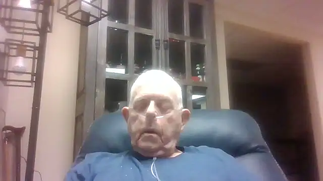 bootlegmanz online show from September 15, 2025, 3:01 pm