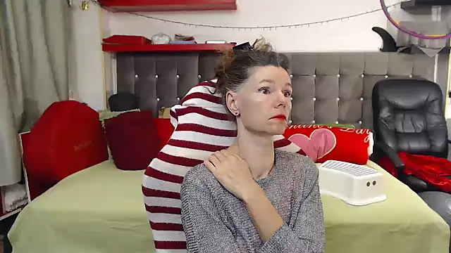 kellyterapy online show from November 15, 2025, 4:10 am