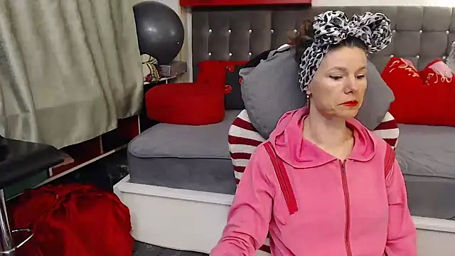 kellyterapy online show from April 3, 2026, 3:26 am