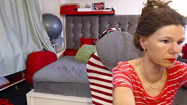 kellyterapy online show from April 10, 2026, 10:42 am