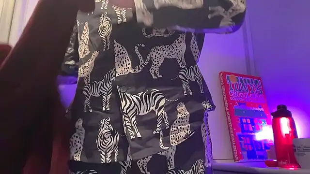 Snapshot of StarrMan99 chatting on December 26, 2024, 8:11 pm StarrMan99 online show from December 26, 2024, 8:11 pm