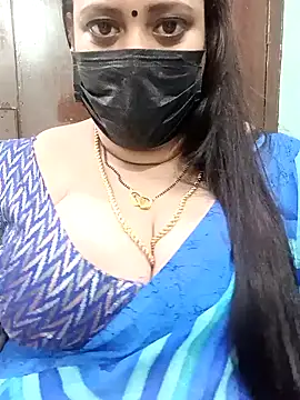 Snapshot of ashikaa_r chatting on January 23, 2025, 4:59 pm ashikaa r online show from January 23, 2025, 4:59 pm