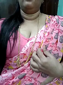 ashikaa r online show from February 18, 2026, 6:48 pm