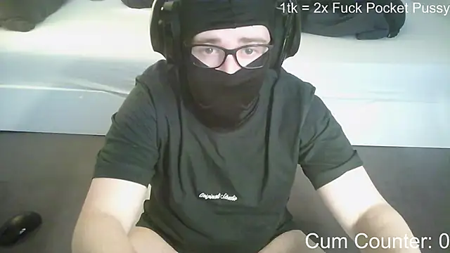 HornyTeenBoy64 online show from March 18, 2026, 1:36 pm