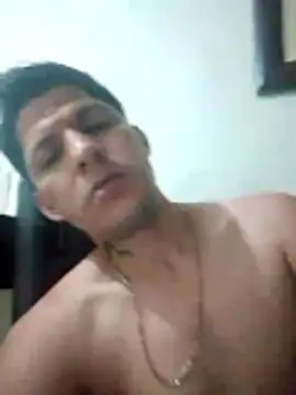 Alonsomadeira online show from May 6, 2026, 12:32 pm