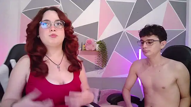 AndrewAnndCherry online show from June 22, 2026, 11:46 pm