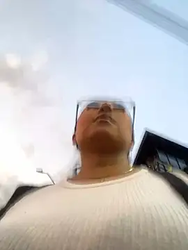 Snapshot of luisa16xxx chatting on December 14, 2024, 11:01 pm luisa16xxx online show from December 14, 2024, 11:01 pm