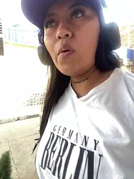 Snapshot of luisa16xxx chatting on January 15, 2025, 9:20 pm luisa16xxx online show from January 15, 2025, 9:20 pm