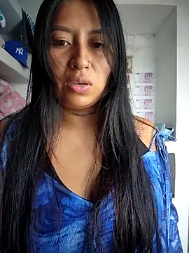 Snapshot of luisa16xxx chatting on October 18, 2025, 7:47 pm luisa16xxx online show from October 18, 2025, 7:47 pm