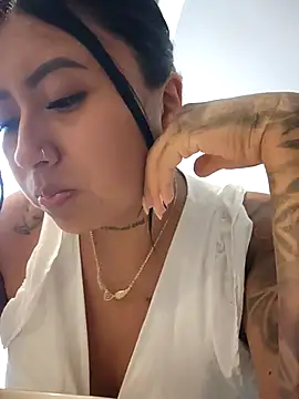 luisa16xxx online show from March 26, 2026, 7:19 pm