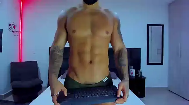 Alexander Martines online show from February 18, 2025, 4:15 am