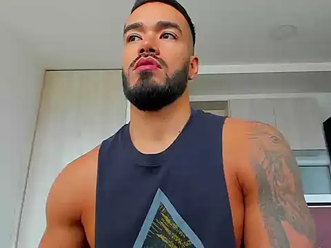 Alexander Martines online show from March 21, 2026, 2:42 pm