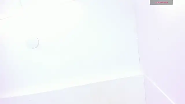 DaphneLloyd online show from December 11, 2024, 7:36 pm