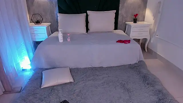 Alexiis Etereo online show from April 10, 2026, 7:40 pm