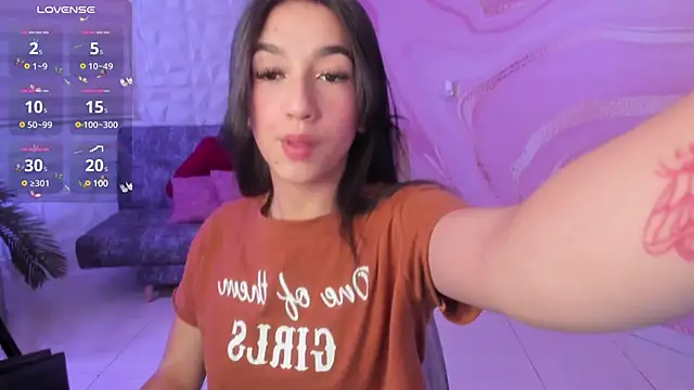 SaraaMills online show from January 7, 2025, 7:38 pm