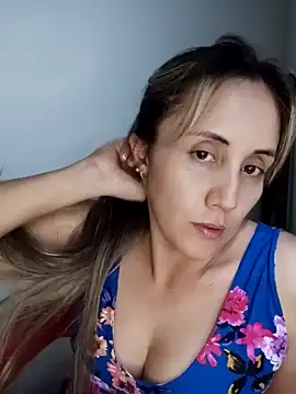 Isabel23zr online show from December 14, 2024, 3:29 am