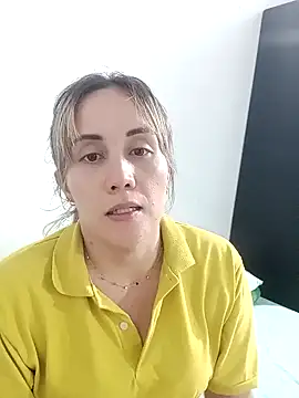 Isabel23zr online show from January 7, 2025, 1:38 am