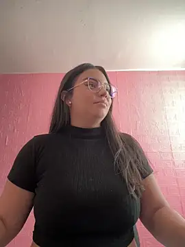 Snapshot of karol_9 chatting on March 2, 2025, 8:29 pm karol 9 online show from March 2, 2025, 8:29 pm