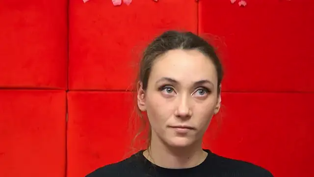 Snapshot of AliceMunro chatting on February 4, 2025, 8:49 pm AliceMunro online show from February 4, 2025, 8:49 pm