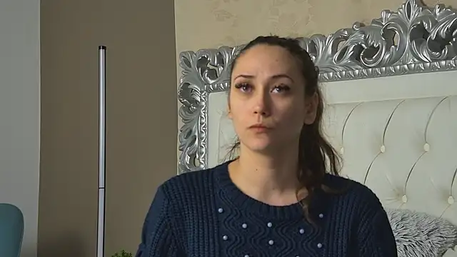 AliceMunro online show from April 4, 2026, 7:33 pm