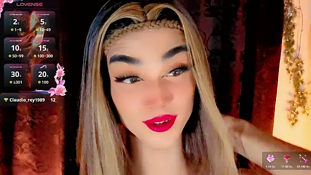 Snapshot of the-horus-girl chatting on July 7, 2026, 7:23 am the-horus-girl online show from July 7, 2026, 7:23 am