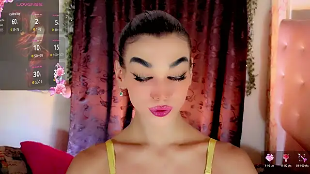 Snapshot of the-horus-girl chatting on July 8, 2026, 5:45 am the-horus-girl online show from July 8, 2026, 5:45 am