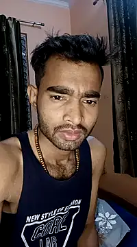 Snapshot of Jamesbonddeshi chatting on January 11, 2025, 6:33 pm Jamesbonddeshi online show from January 11, 2025, 6:33 pm