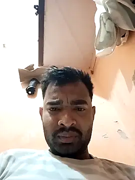 Snapshot of Jamesbonddeshi chatting on November 9, 2025, 5:33 pm Jamesbonddeshi online show from November 9, 2025, 5:33 pm