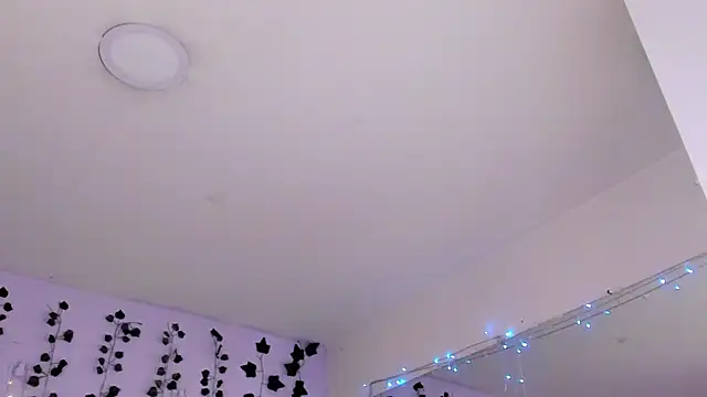 Snapshot of Natasha_Nasty2 chatting on January 8, 2025, 11:41 pm Natasha Nasty2 online show from January 8, 2025, 11:41 pm