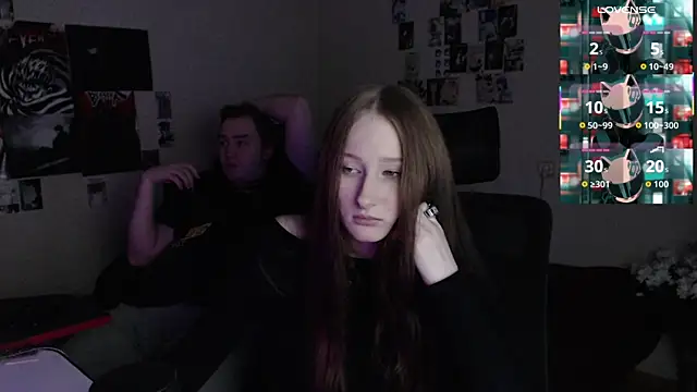 camcoupbang online show from October 1, 2025, 9:54 pm